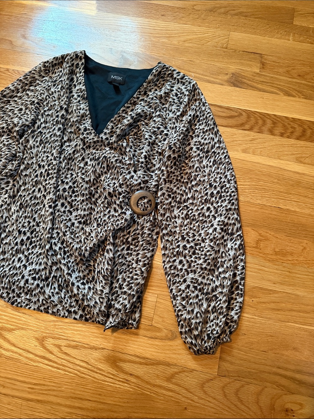 MSK Leopard Print Wrap Top - Taupe and Black - Picture 3 of 12